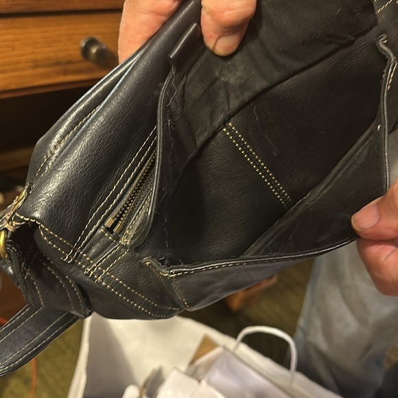 Fossil handbag. An excellent used condition has many compartments.​ - Picture 7 of 8